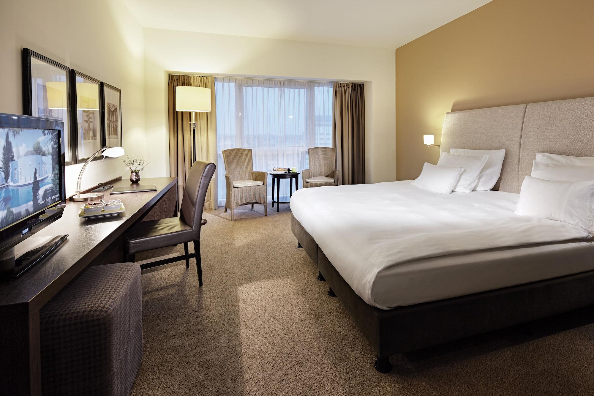 Lindner Hotel Antwerp, Part Of Jdv By Hyatt Exteriör bild