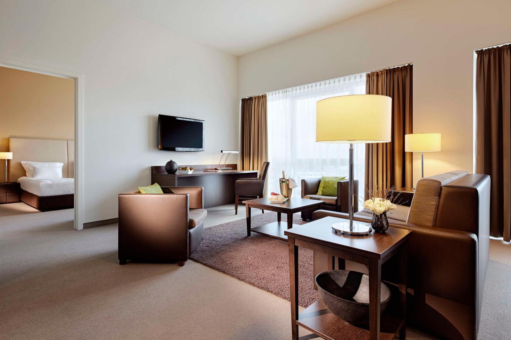 Lindner Hotel Antwerp, Part Of Jdv By Hyatt Exteriör bild